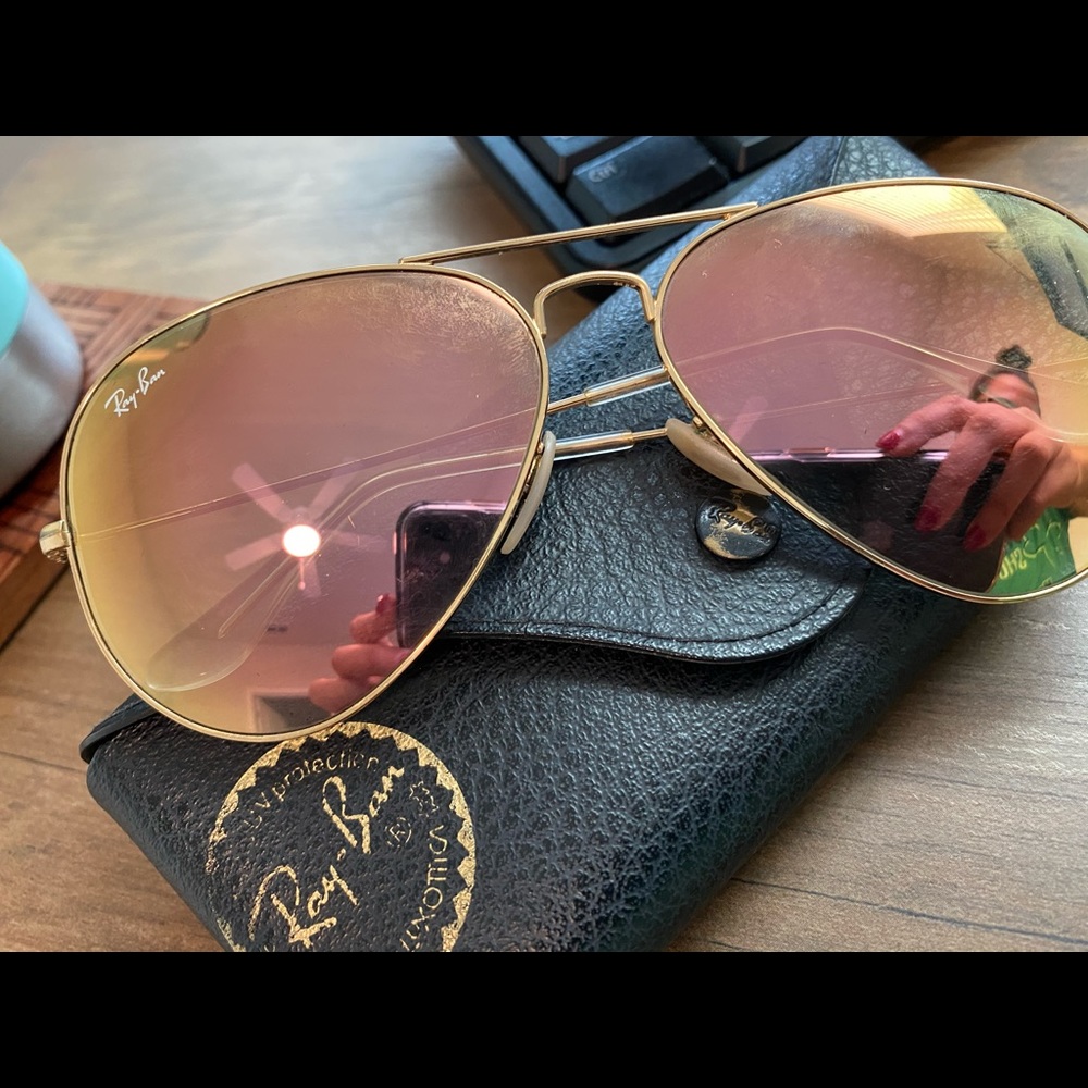 Rose Gold Mirror Ray-Bans